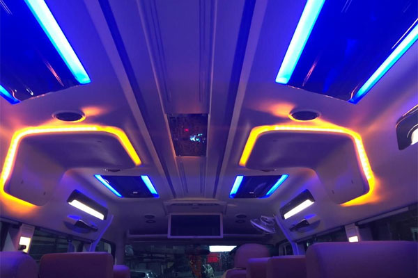 tempo traveller rental delhi, tempo traveller hire delhi, rent a tempo traveller delhi, book ac tempo traveller in delhi