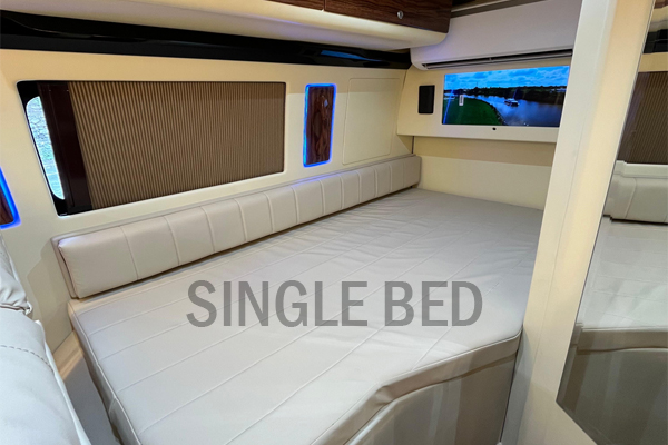 Caravan Rental Delhi - Vanity Van Hire Delhi - Camper Van On Rent in Delhi - Caravan Hire in Delhi - Vanity Van Rent Delh