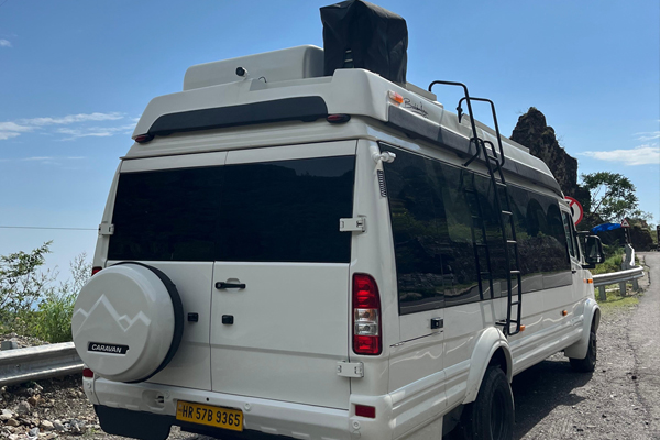 Caravan Rental Delhi - Vanity Van Hire Delhi - Camper Van On Rent in Delhi - Caravan Hire in Delhi - Vanity Van Rent Delh