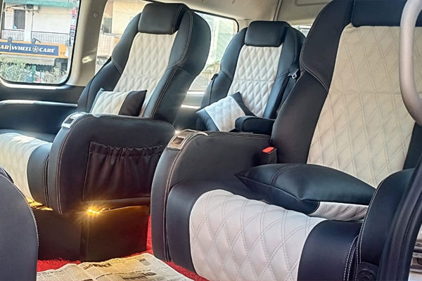 8 Seater Foton View Cs2 - VIP Luxury Minivan Hire Delhi & Gurgaon - Car Rental Delhi