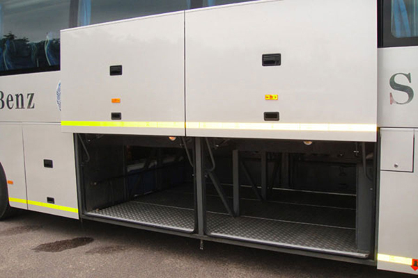 45 Seater Mercedes Benz Bus - Mercedes Bus Hire - Car Rental Delhi