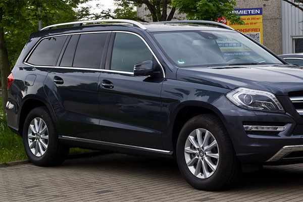 Mercedes Benz GL Class 350 - Mercedes Taxi Rentals - Mercedes Taxi Hire Delhi