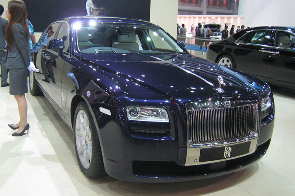 Rolls Royace Ghost Series-2 - Luxury Car Hire Services - Car Rental Delhi