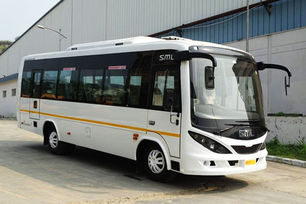 Sml Isuzu 18 Seater Luxury Minibus Rental In Delhi & north India - Car Rental Delhi