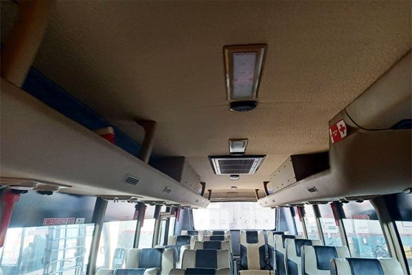Sml Isuzu 18 Seater Luxury Minibus Rental In Delhi & north India - Car Rental Delhi