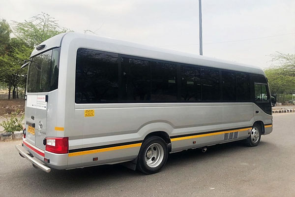 Toyota coaster mini bus hire delhi - toyota coaster bus on rent delhi