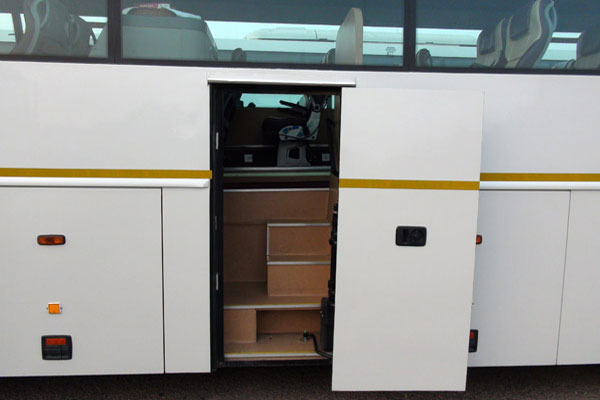 Volvo Bus With Washroom - Volvo Bus With Toilet 41 Seater Hire - Car Rental Delhi