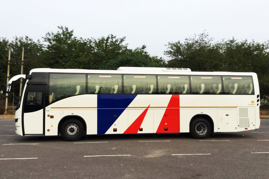 Volvo Bus Latest Series - Volvo Bus 45 Seater Hire Delhi & Gurugram - Car Rental Delhi